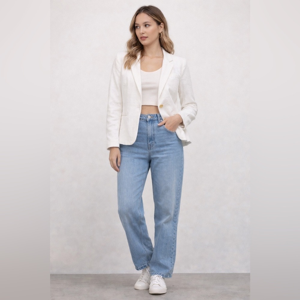 White Draper James RSVP corpcore textured blazer
Size: XL